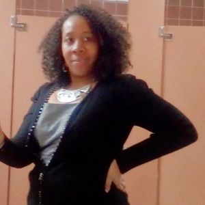 Meet your Posher, Antonia